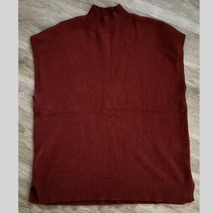 NWOT Cyrus Mock Neck Sweater Vest/Size Medium